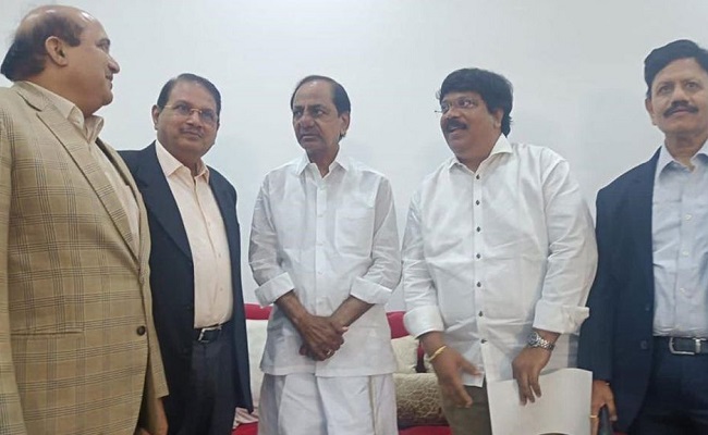 Kapu factor: KCR wants to hit two birds at one shot