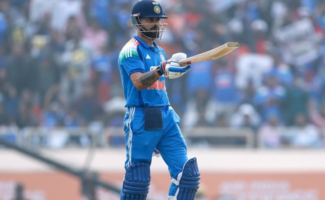 'Dhoni-land' dazzles after Virat turns back the clock
