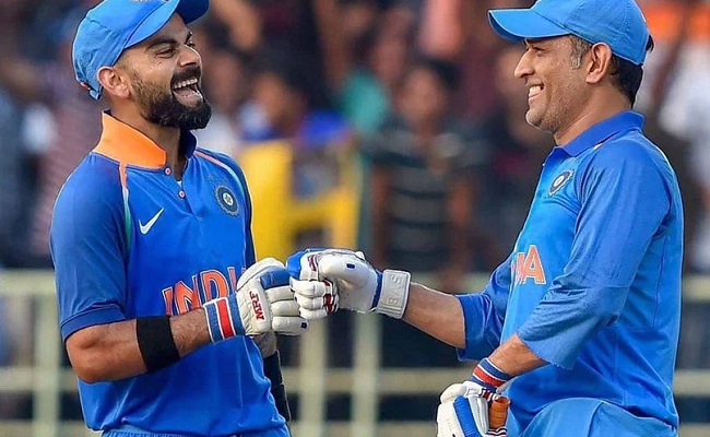 Only Dhoni texted me after I left captaincy: Kohli