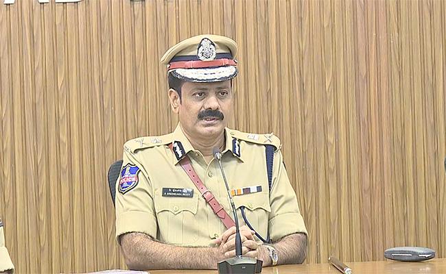 Hyd's new police chief tells drug gangs to pack off