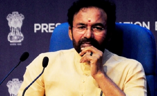 'Won't even accept KCR's son', says Kishan Reddy