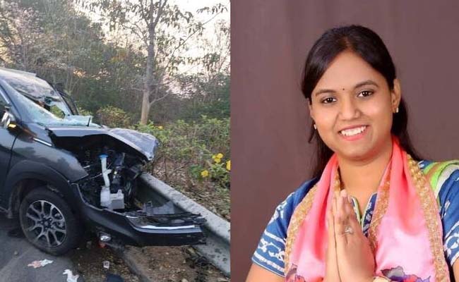 BRS MLA Lasya Nanditha dies in road accident