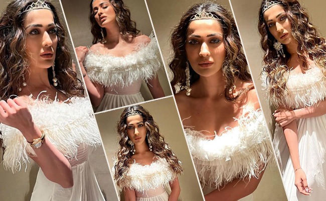 Pics: Lady With Innovative White Costume
