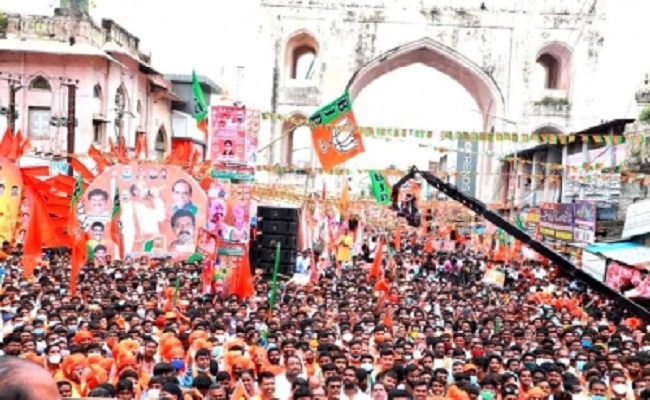 Telangana Police asks BJP to stop padyatra