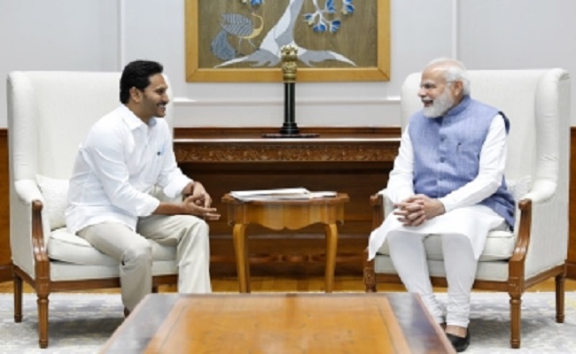 Jagan urges Modi to help in completion of Polavaram