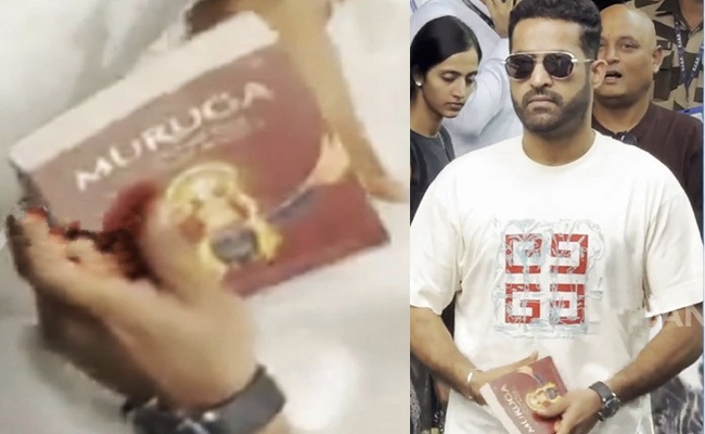 NTR holds Muruga's book for Trivikram