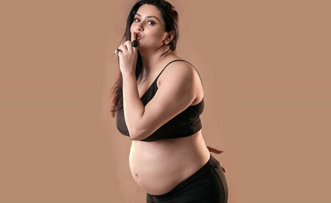 Actress Namitha Announces Pregnancy