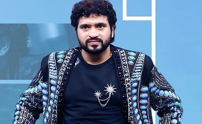 BB 5: Choreographer Natraj Gets Evicted