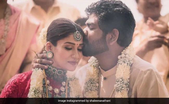 It's official: Nayanthara and Vignesh are married