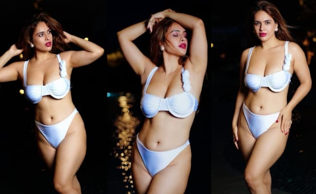 HOT: Hottest Lady Oozes Bikini Glam At 34