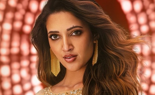 Neha Shetty's Song Didn't Help Her or the Film