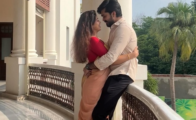 Nivetha Pethuraj Introduces Her Beau Rajhith