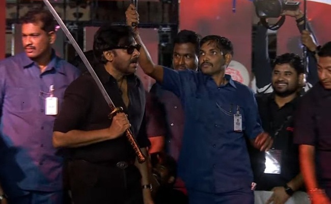 Terrific Performance by Pawan Kalyan on Stage