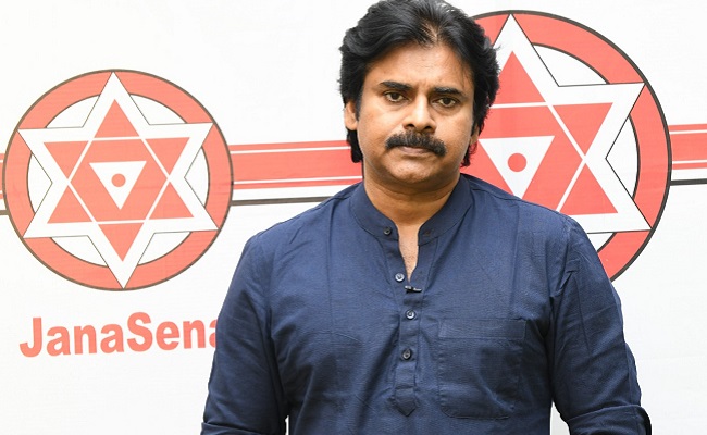 After failing in AP, Pawan focuses on Telangana!