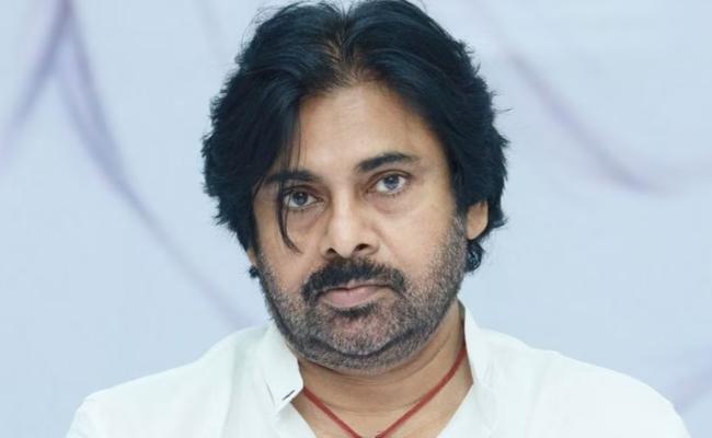 TDP Leaders Angry With Pawan's Luxury