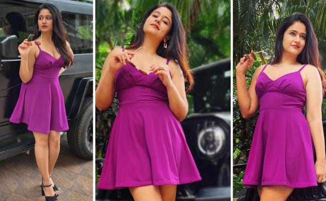 Pics: Sensuous Shotgun In Short Gown