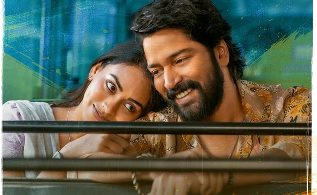 Pic Talk: Naresh, Kamakshi's Love Journey