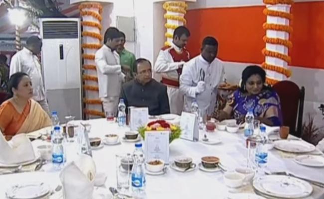 KCR and team boycott Tamilisai high tea