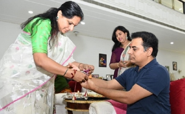 TRS MLC Kavitha ties rakhi to brother KTR