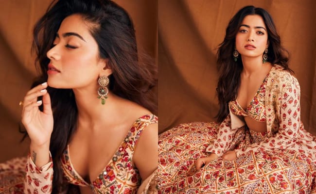 Pic Talk: Rashmika Sizzles in Deep Neck Blouse