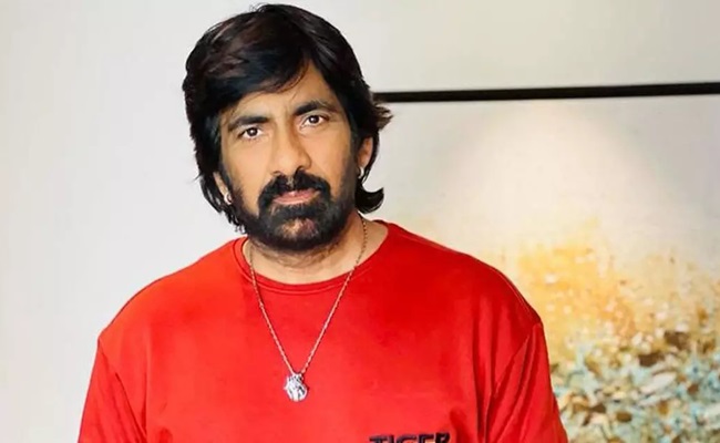 Drink-Time Talk About Ravi Teja In A Movie Office