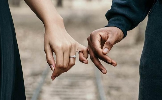 Indian Girls On Dating Foreigners But Marrying Indians