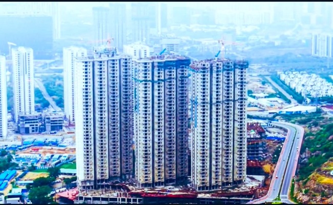 Real Estate: Good Time For Only The Luxury Homes