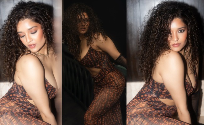 HOT: Ritika Singh Rocks Chic Glam Look