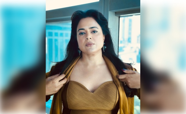 Sameera Reddy Embraces 'No Shame' Body Positivity