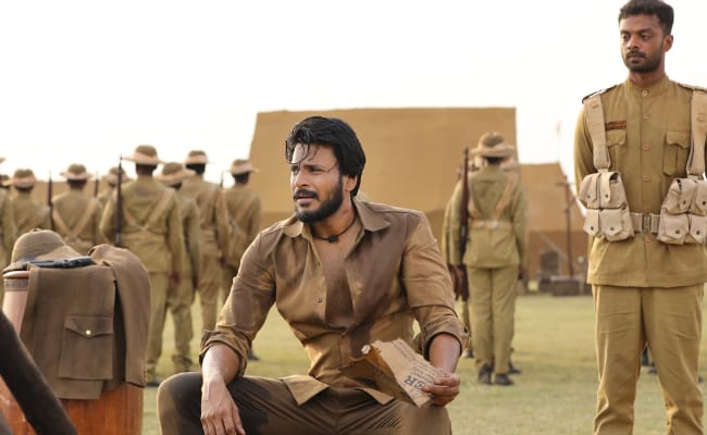 Captain Miller: Sundeep Kishan's Powerful Look