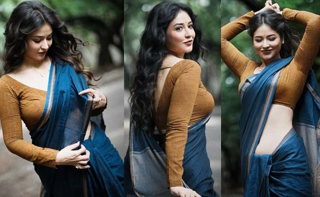 HOT: Anantapur Girl At'tempted' Saree Drape