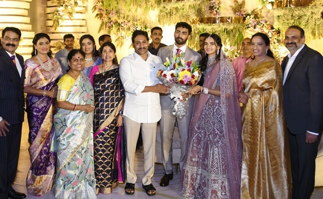 Sharmila Invited But Insulted Jagan Mohan Reddy