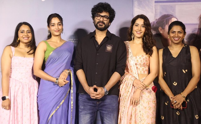 Raashii Walked Off, During Telusu Kada Climax Shoot