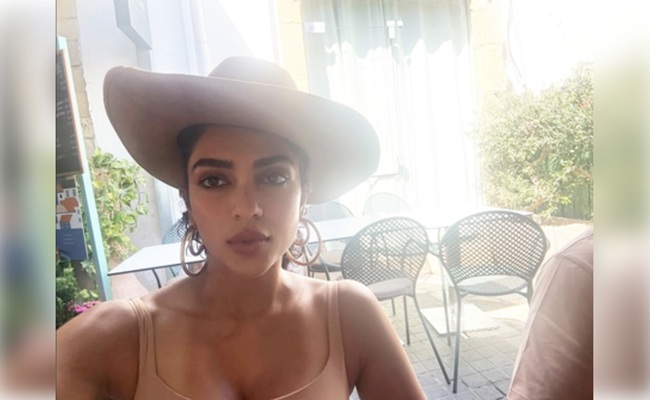 Sobhita Dhulipala calls herself an 'Indian uncle'