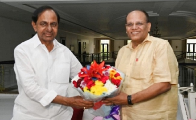 Somesh Kumar appointed chief advisor to KCR