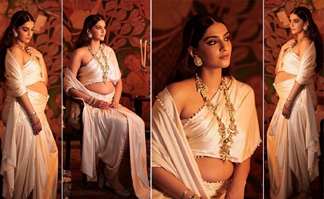 Pics: Kapoor Girl As Raja Ravi Varma's Painting