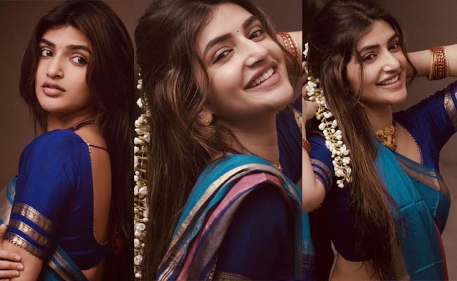 Pics: Traditional Look Of Dhamaka Girl