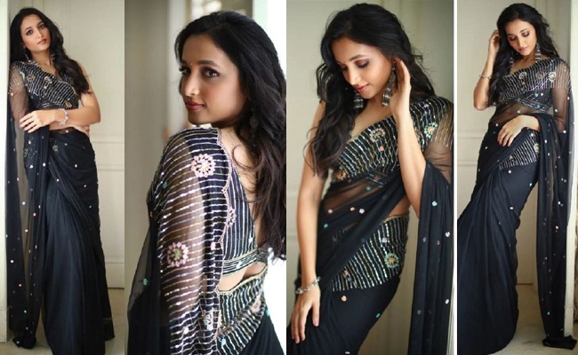 Pics: KGF Lady In Transparent Saree