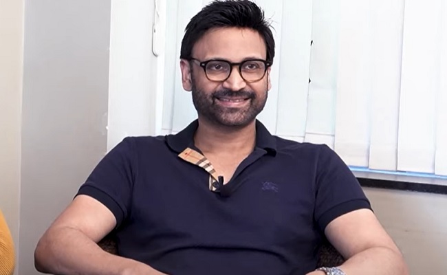 Sumanth Shuts Down Marriage Rumors with Mrunal