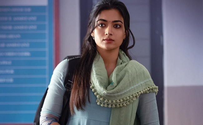 Rashmika Cuts Her Fee, Wins Hearts!