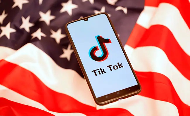 TikTok continues hiring as competitors shed jobs
