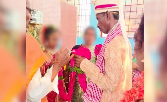 Married Telangana Man, Marries Class 8 Student