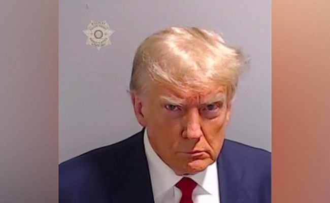 Trump's mug shot puts brake on his poll prospects