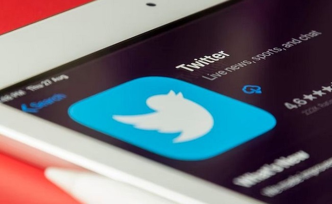 Twitter selling bird statue, other office assets