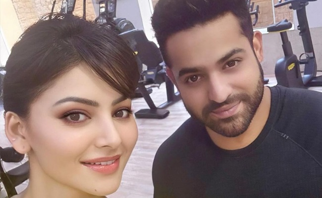 Urvashi filters 'lion-hearted' NTR as they catch up at a gym