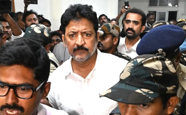 At last, Vallabhaneni Vamsi gets bail