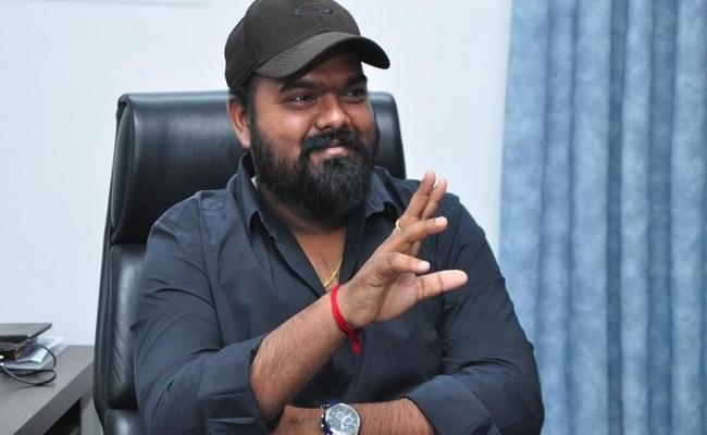 Superhit Director Left with No Choice
