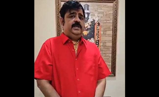 Controversial Swamy to Enter the Bigg Boss Show
