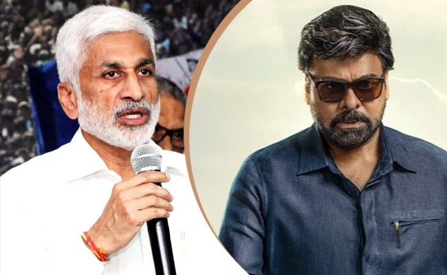 Sai Reddy showers praises on Chiru: What's up?