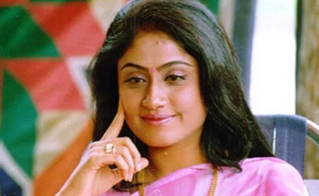 Vijayashanti unhappy with BJP leadership in T'gana